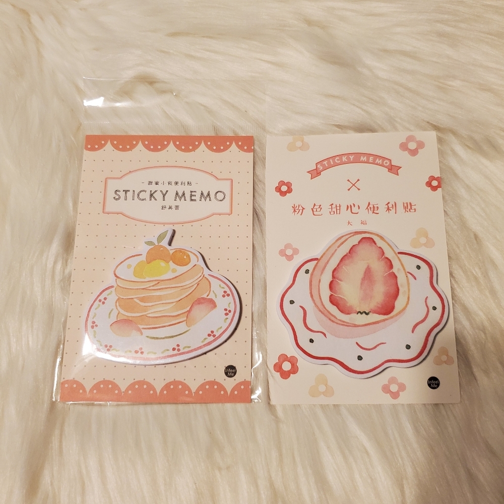 🌷3/$15 Cute Pancake and Strawberry Sticky Memos